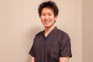 院長　佐々木良輔